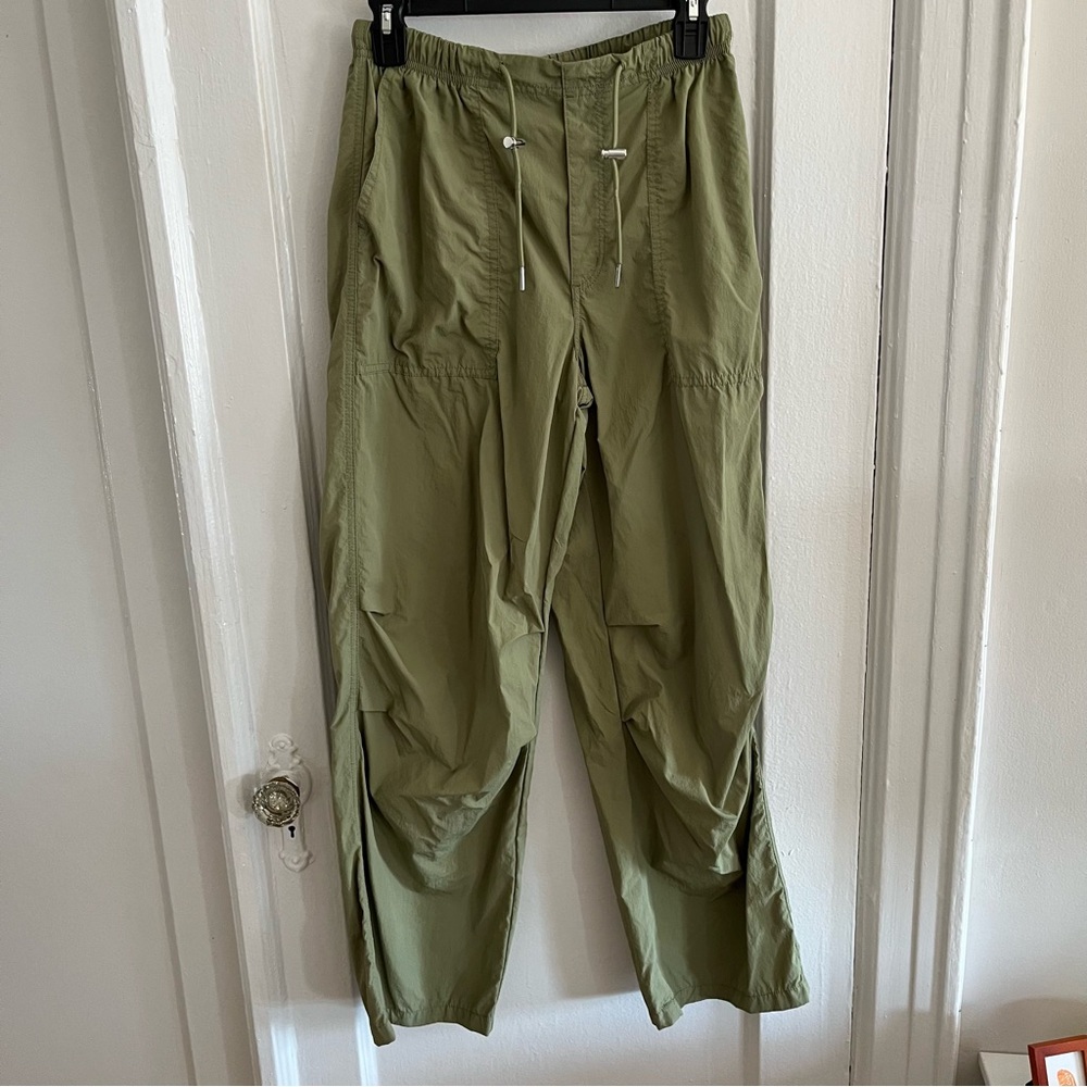 GU Green Parachute Pants, M